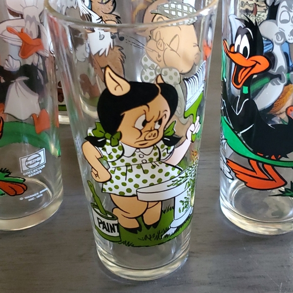 1976 Looney Tunes Drinkware - Picture 5 of 11
